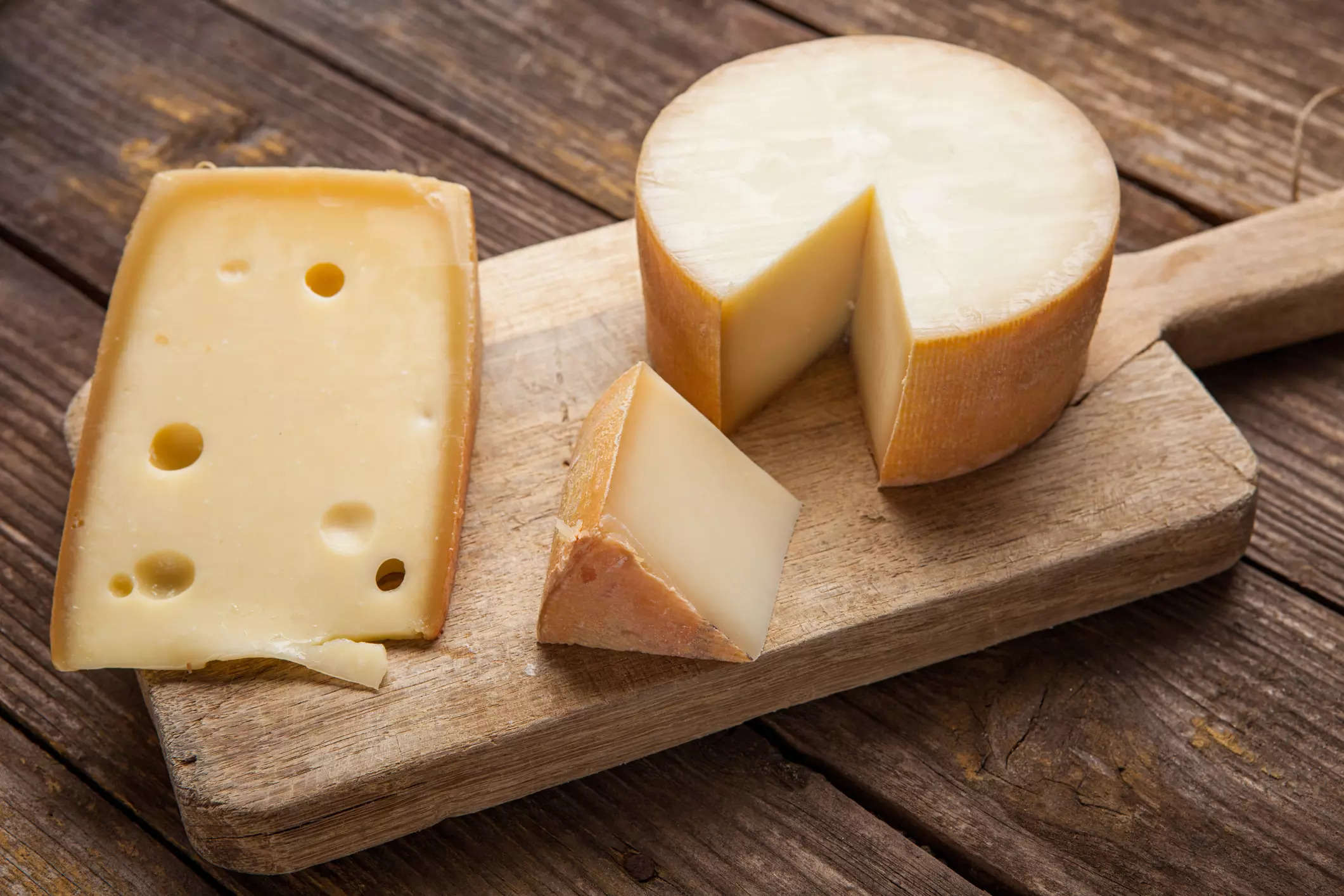 Types Of Cheese: 10 Types Of Cheese From Around The World That Are 